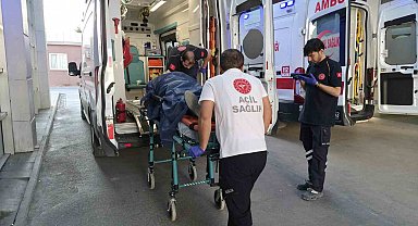 Otobüs içerisinde düşen yolcu yaralandı