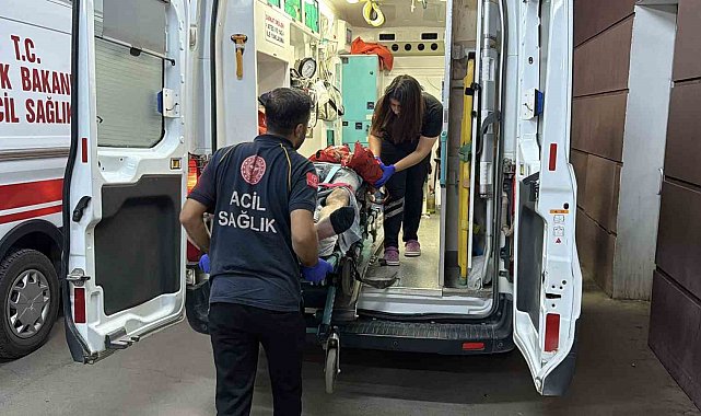 Otomobil ile motosiklet çarpıştı: 2 yaralı