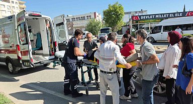 Otomobil yaya geçidinde yayaya çarptı: 1 yaralı