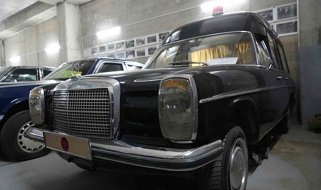 Özal'ı taşıyan o ambulans dönemin sağlık sistemini özetler nitelikte