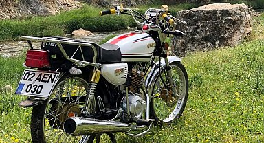Park halindeki motosiklet çalındı
