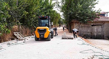 Pelitözü Mahallesinin sokakları kilit parke oluyor