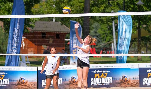 Plaj Şenlikleri'nde 539 sporcu kıyasıya yarıştı
