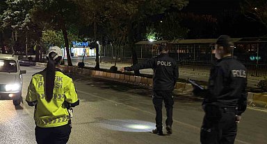 Polis ekiplerinin huzur ve güvenlik uygulamaları aralıksız sürüyor