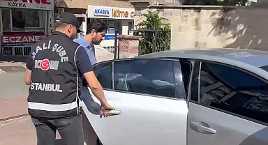 Pusula Holding Yönetim Kurulu Başkanı Turhan'ın gözaltına alındığı anların görüntüsü ortaya çıktı