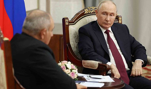 Putin'den Paşinyan'a: " Bu kararı mümkün olan en kısa sürede verin"