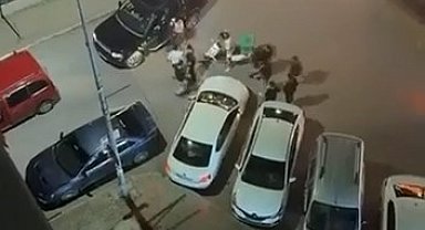 "Sinyal ver" diye bağırdı, sözlü tartışma kameraya yansıdı