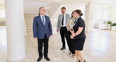 Rektör Prof. Dr. Altun, Mimarlık Fakültesi'ndeki tamamlanan tadilat çalışmalarını yerinde inceledi