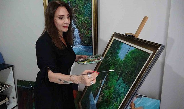 Ressam Nurhan Ağartan: "Sanat, insanın ruhundaki izleri görünür kılmaktır"