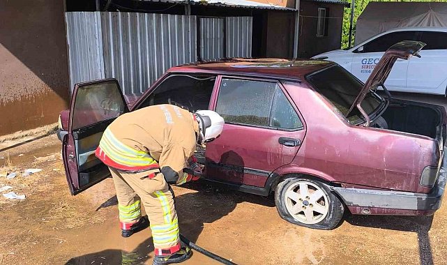 Reyhanlı'da TOFAŞ'tan alevler yükseldi