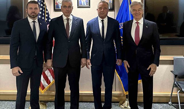 Sağlık Bakanı Memişoğlu, ABD'li mevkidaşı Kennedy Jr. ile görüştü