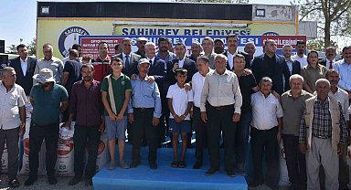 Şahinbey'den çitçilere 2 bin ton gübre desteği