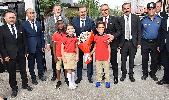 Salihli'de İlköğretim Haftası kutlandı