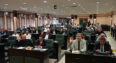 Samsun Meclisi'nde Atakum personel maaşları gündeme geldi