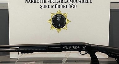 Samsun'da 4 ilçede uyuşturucu operasyonu: 7 bin 287 sentetik ecza ele geçirildi
