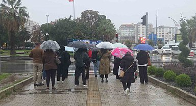 Samsun'da sağanak: Metrekareye 57,8 kilo yağış düştü