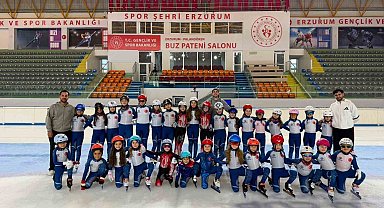 Samsunlu buz pateni sporcularından, Türkiye Şampiyonası'nda 25 madalya