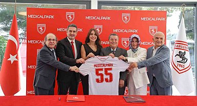 Samsunspor ile Medical Park ve Liv Hospital arasındaki sağlık sponsorluğu yenilendi