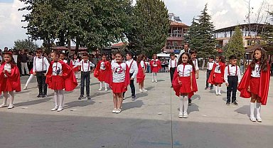 Sarıgöl'de İlköğretim Haftası etkinlikleri