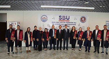 SBÜ Erzurum Tıp Fakültesi Erzurum Tıp Fakültesi'nde akademik açılış yapıldı