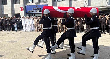 Şehit polis için İstanbul'da tören düzenlendi