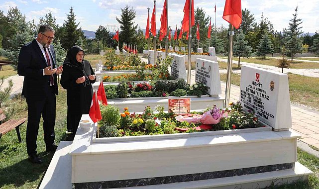 Şehit polis memuru Şeyda Yılmaz genç kızlara örnek oldu