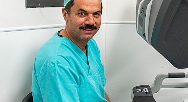 Selçuk Tıp'ta robotik cerrahi ameliyatlarından fark ücret alınmıyor