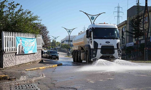 Serdar Mahallesi'nde köşe bucak temizlik