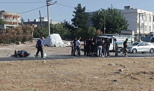 Siirt'te otomobil ile motosiklet çarpıştı: 1 ağır yaralı