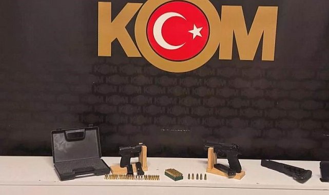 Silah taciri polisten kaçamadı