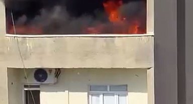 Silopi'de 4 katlı binada yangın paniği