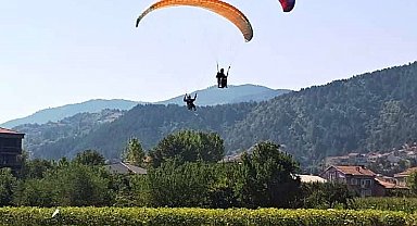 Simav'da Havacılık Festivali gökyüzünü renklendirdi