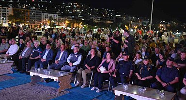 Sinop'ta balıkçılar törenle "Vira Bismillah" dedi