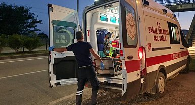 Sinop'ta üst geçit merdiveninden düşen çocuk yaralandı