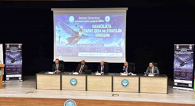 Sivil havacılığın geleceği Balıkesir'de masaya yatırıldı