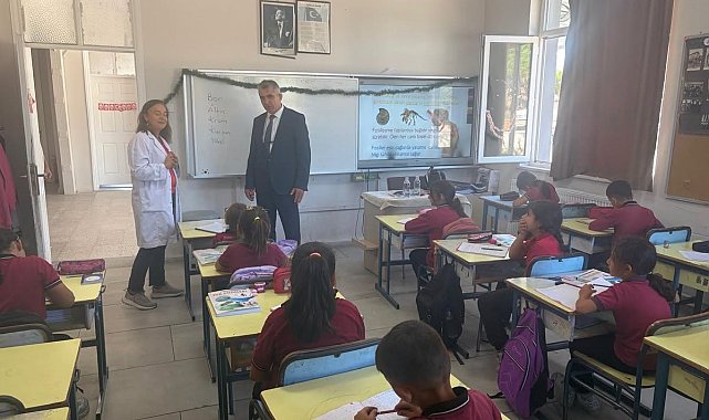 Söke İlçe Milli Eğitim Müdürü Uğurlu, öğrencilerin yeni dönem heyecanına ortak oldu