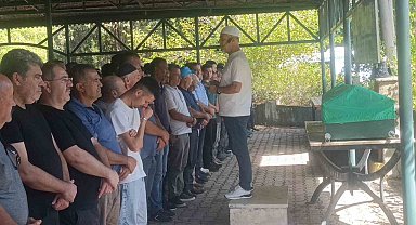 Staj öncesi para biriktirmek için bir işyerine 15 günlüğüne kurye olarak giren çocuk, ilk iş gününde hayatını kaybetti