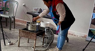 Sultandağı'nda kadın çiftçilere peynir yapımı ve pazarlama eğitimi