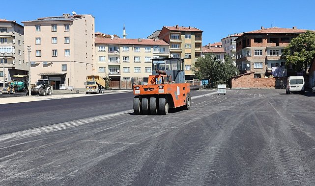 Sungurlu Eski Sanayi Sitesi sıcak asfaltla buluşturuldu