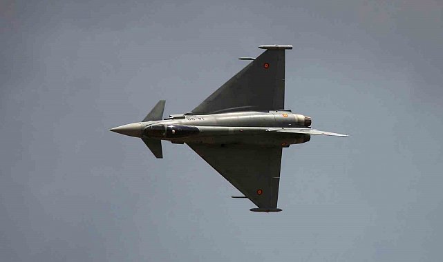 Suudi Arabistan'a yönelik saldırıda İtalya'nın Eurofighter savaş uçağı vuruldu