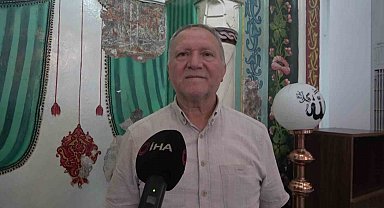 Tarihi camide sıvalar aktı 550 yıllık tarih ortaya çıktı