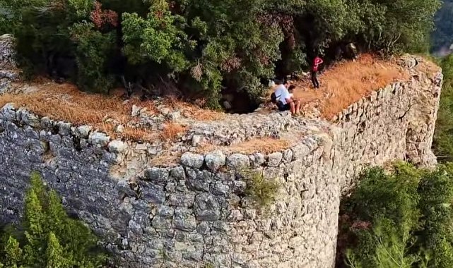 Tarihi Hisar Kalesi yıllara meydan okuyor