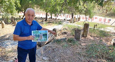 Tarihi mezarlıktaki ok işaretli mezar taşı çalındı