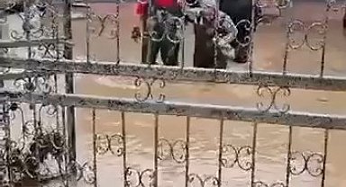 Taşkında mahsur kalanlar böyle kurtarıldı