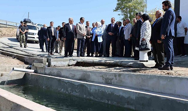 Taşlıçay'da açılan alabalık tesisi ilçe ekonomisine ve sosyal yaşama katkı sunacak
