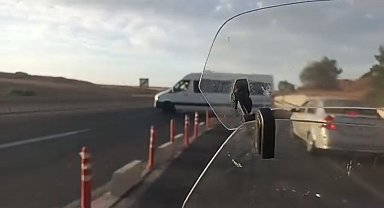 Tekirdağ'da minibüsçünün yasak yerden dönüşü duyarlı sürücüyü çileden çıkardı