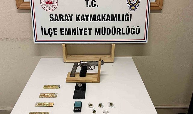 Tekirdağ'da uyuşturucu operasyonu: Evinden silah ve uyuşturucu çıkan şüpheli tutuklandı