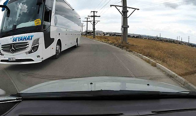 Ters yönden çıkan yolcu otobüsü tepki çekti