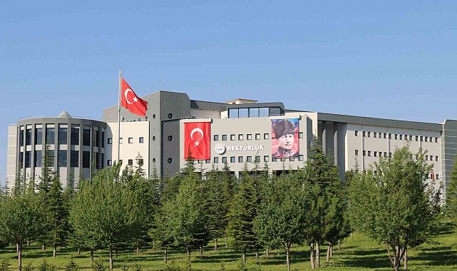 THE 2027 Dünya Sıralaması'nda tarihi yükseliş: Erciyes Üniversitesi 316 basamak birden yükseldi