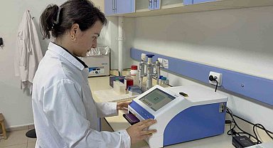 TOGÜ'lü akademisyen kanser tedavisi için akıllı ilaç taşıyıcı sistem geliştirdi